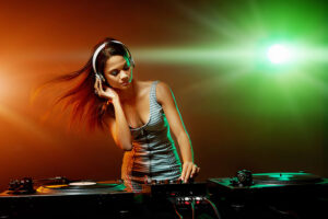 DJ Esra